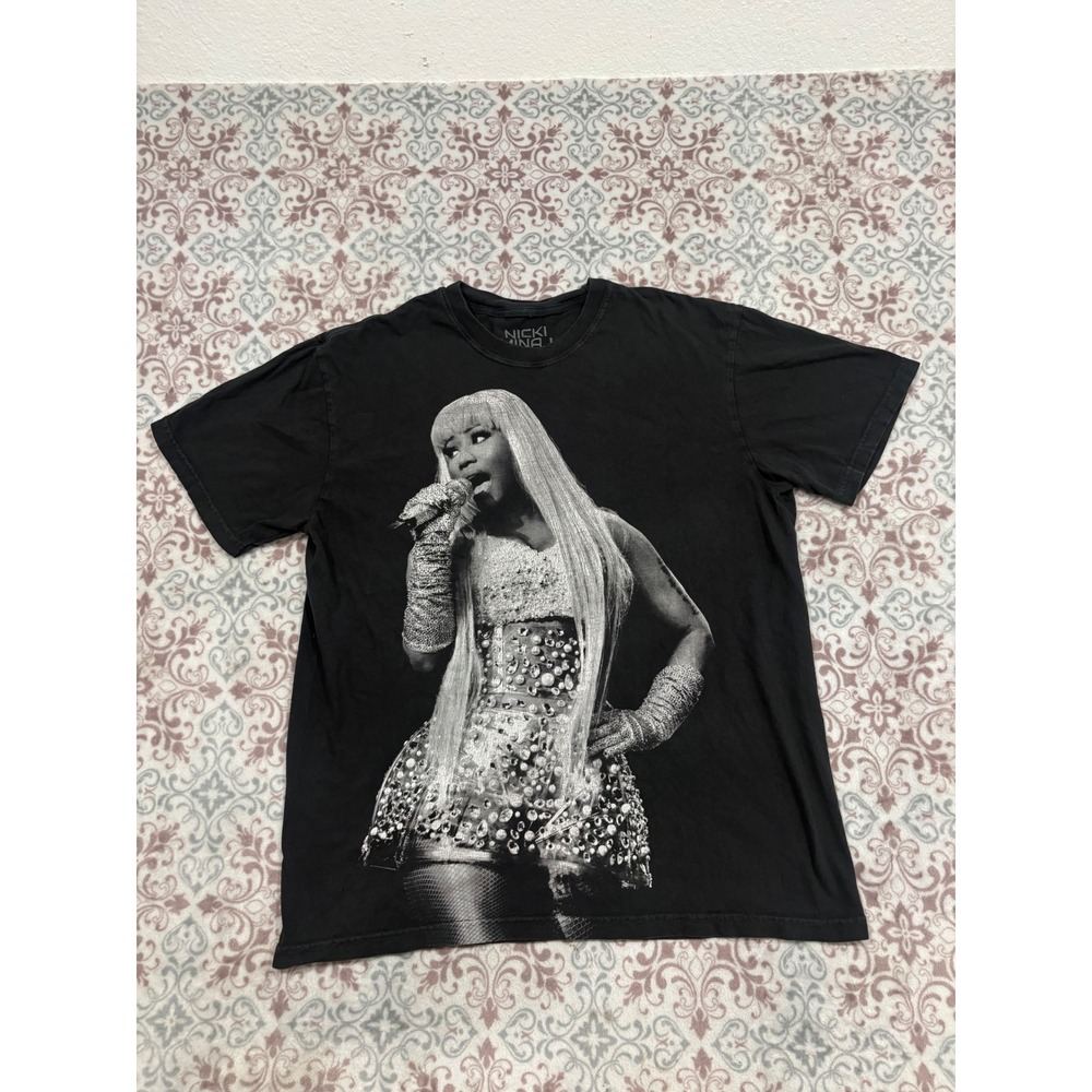 Nicki Minaj They Could Never Make Me Hate You Graphic T-Shirt Black Large